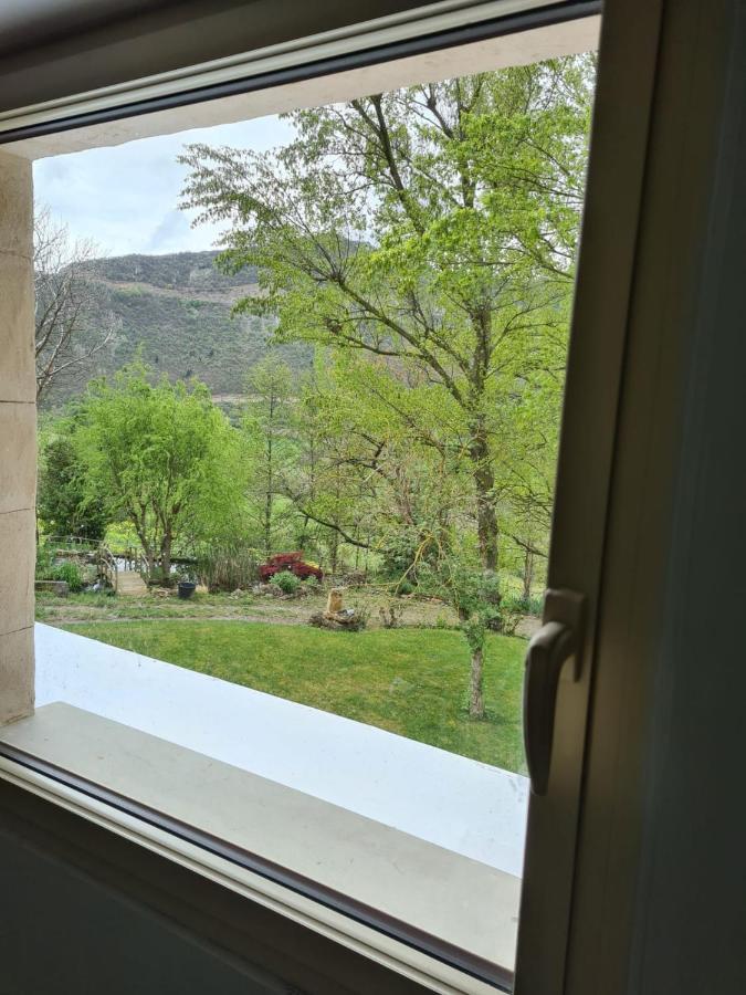 Gite Du Vallon Des Sources Millau Extérieur photo